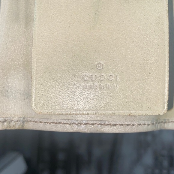 Authentic Gucci Guccissima Key Case - Picture 7 of 14